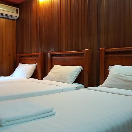Rainforest Bed & Breakfast Kuala Lumpur Exteriör bild